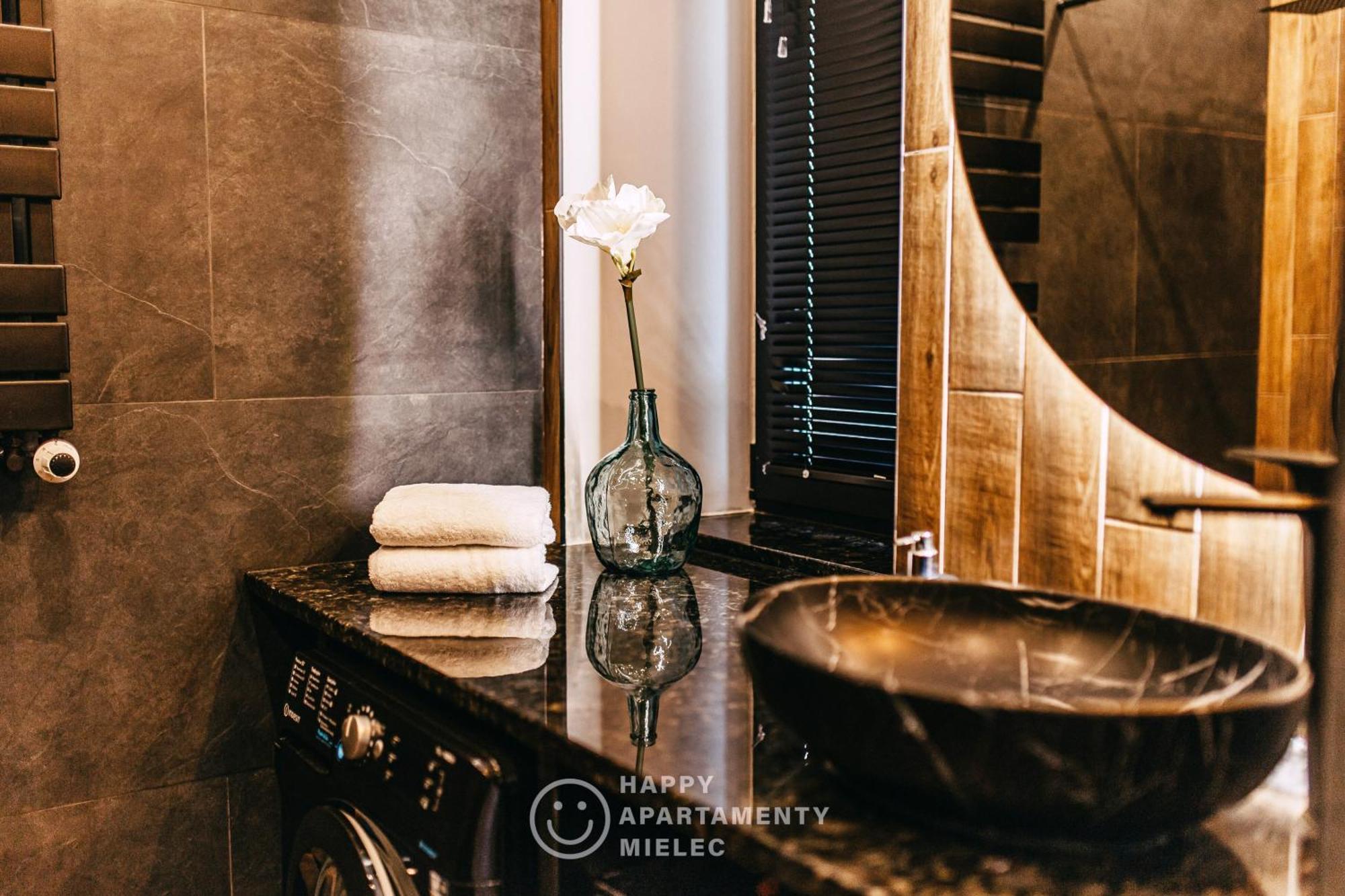 Happy Nest - Apartamentyhappy Pl Mielec Dış mekan fotoğraf